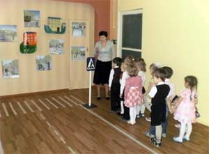 Конспект ООД «Прогулка по родному поселку»